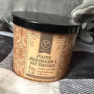 Goose Creek Toasted Marshmallow & Hot Chocolate Candle